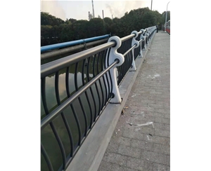 广州宁波北仑滨海快速路一号、四号桥桥梁栏杆
